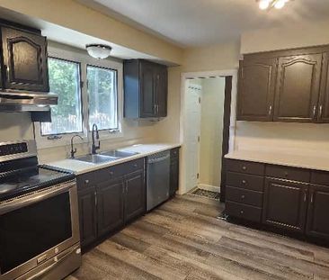 For Lease - 95 Amy Crescent, London East, Ontario - Photo 4