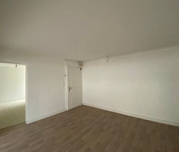 Location Appartement 3 pièces 66m² - Photo 5