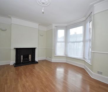 4 bedroom terraced house to rent - Photo 1