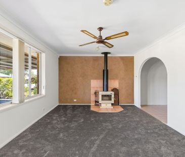 Well Equipped Family Home in a Great Location - Photo 3