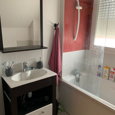Location Maison 4 pièces 90m² - Photo 3