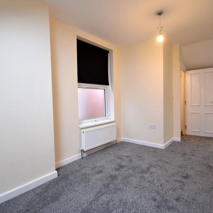 7 bedroom semi-detached house to rent - Photo 1