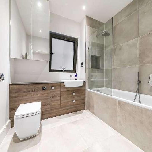 Pirbright Road, Southfields, SW18 - Photo 1