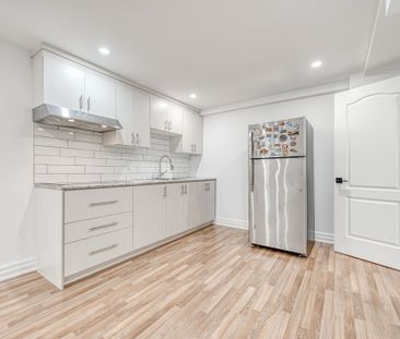 For Lease - 7 Grand Oak Drive, Richmond Hill, Ontario - Photo 3