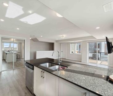 For Lease - 312 LAPLAND Private, Kanata, Ontario - Photo 2