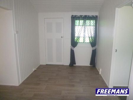 Renovated Unit Walk to CBD - Photo 4