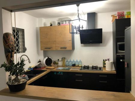 Location Appartement 50.3m² 3 pièces Fort de france - Photo 5
