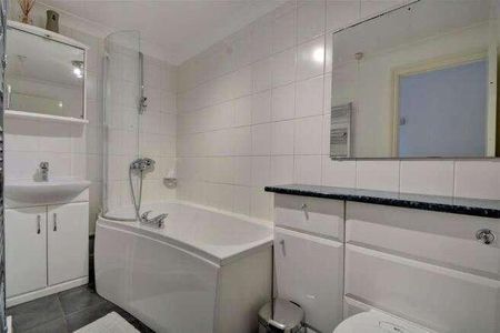 Crossways Road, Grayshott, Hindhead, Hampshire, GU26 - Photo 5