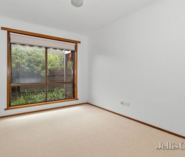 4/106 Clayton Street, Golden Point - Photo 4