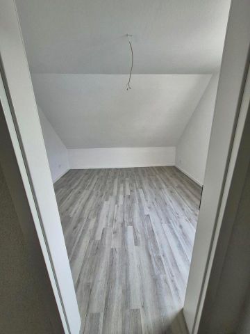 Schöne Sanierte 2 Zimmer Wohnung in Lohrheim zu Vermieten - Photo 3