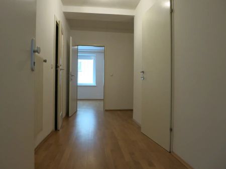 NEU - GROSSRAUMGARCONNIERE mit 2 BÄDERN zur unbefristeten Anmietung - Foto 5