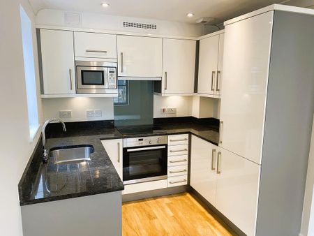 2 bedroom apartment to rent - Photo 4