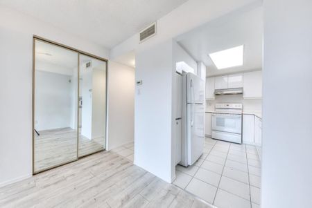 Appartement à louer - Montréal (Saint-Laurent) (Autres) - Photo 2