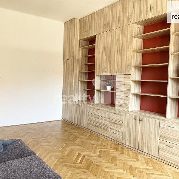 Pronájem bytu 3+1 93 m² - Фото 1