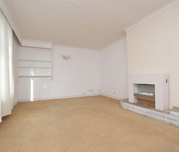 4 bedroom detached house to rent - Photo 4