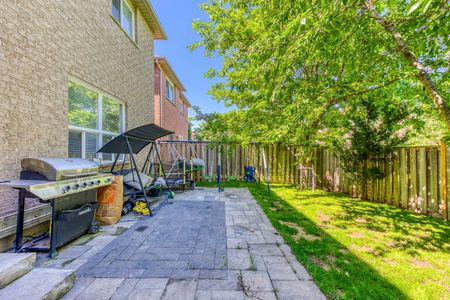 For Lease - 3265 Bruzan Crescent, Mississauga, Ontario - Photo 5