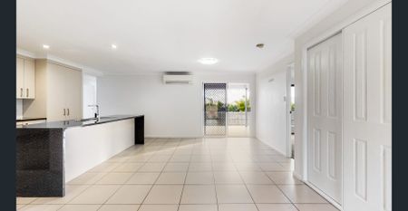 Discover modern family living in the heart of Norman Gardens! - Photo 4