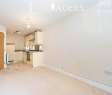 1 bedroom apartment to rent Oakleigh Place, 55 Winchester Road, Eas... - Photo 3
