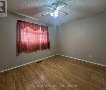 42 MONTJOY CRESCENT - Photo 5