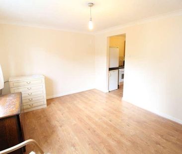 Windsor Street - One Bedroom - Unfurnished, LU1 - Photo 4