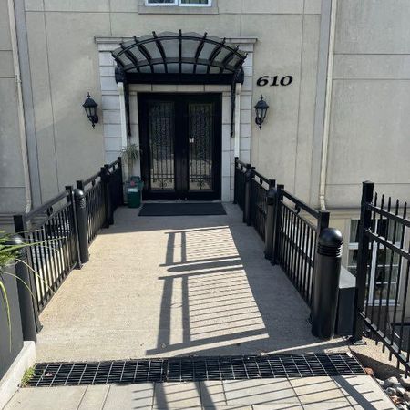 La COUPOLE st adele a cote de Maxi , Superbe 41/2 RDC A LOUER LIBRE $1.650/m - Photo 3