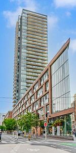 Bright, newly renovated 2b2b condo at Distillery District for rent - Photo 3