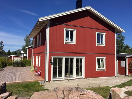 Modern Villa i Vallentuna/Täby Kyrkby - 4rok - tillsv - Foto 4