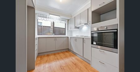 Spacious Family Home in Central Location - Photo 4