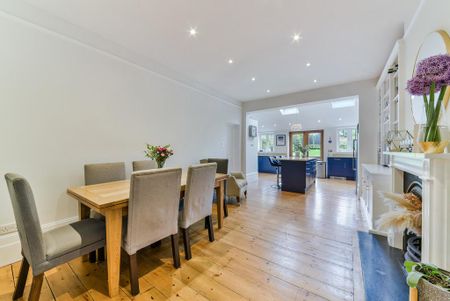 5 bedroom semi-detached house to rent - Photo 5