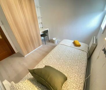 Calle de Rocafort, Madrid, Community of Madrid 28021 - Photo 6