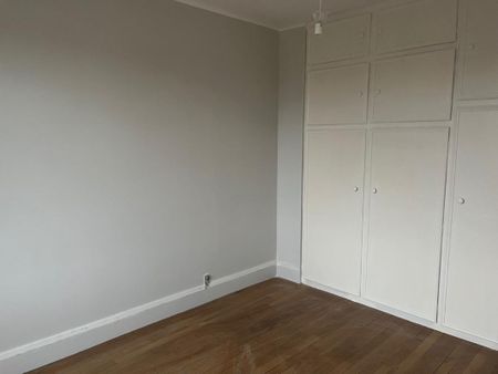 Location Appartement 4 pièces 73m² CAEN 14000 - Photo 2