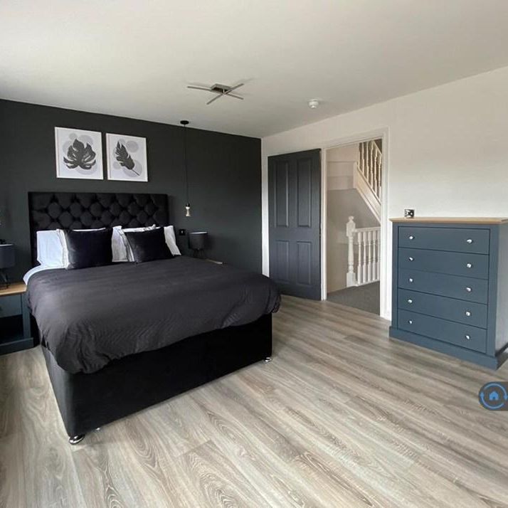 1 bedroom in a house share to rent - Photo 1