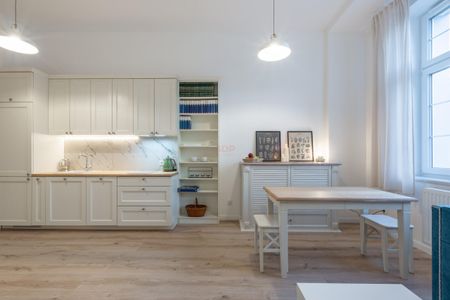 Duża kawalerka w świetnej lokalizacji|2024 r.| Niższa cena - Zdjęcie 5