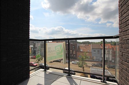 Zeer recent appartement met 2 slaapkamers en terras te Deurne! - Photo 2