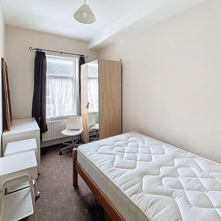 5 bedroom house share to rent - Photo 1