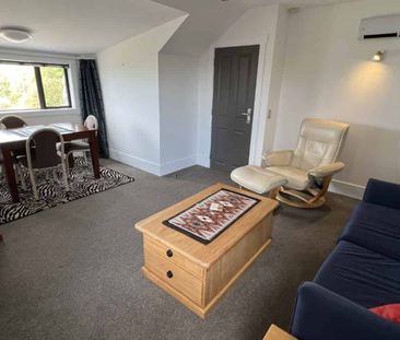 ONE BEDROOM, TURITEA LIEFESTYLE, FULLY FURNISHED - Photo 1