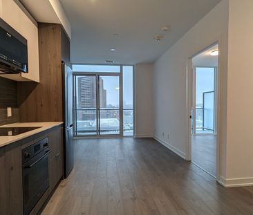For Lease - 5 Defries Street Unit# 925, Toronto, Ontario - Photo 3