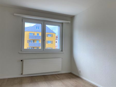 Sehr gepflegte 3,5-Zi.-Wohnung mit grosser Terrasse in Kreuzlingen TG - Photo 3