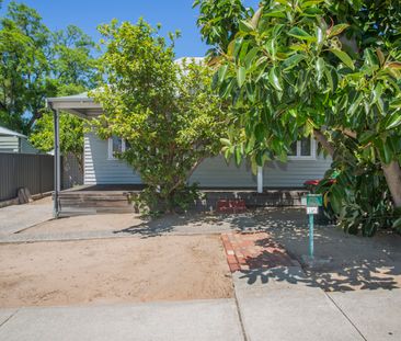 14 Kooyong Road, Rivervale WA 6103 - House For Rent | Domain - Photo 4