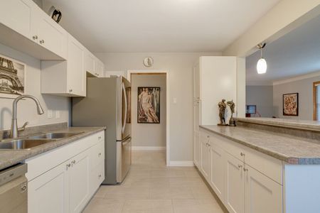 For Lease - 69 Edinburgh Road Unit# 3, Kitchener, Ontario - Photo 2