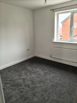 2 Bed Semi-Detached House, Audeley Way, CV6 - Photo 1