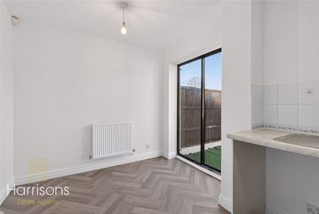 Rainbow Drive, Atherton, Manchester - Photo 4