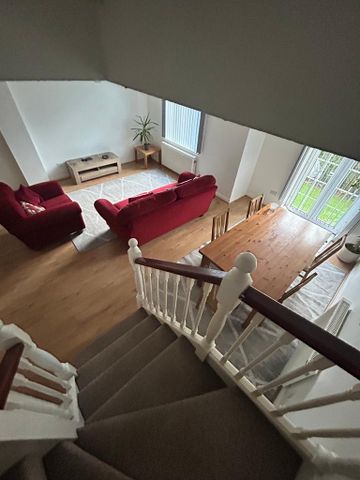 3 bedroom maisonette to rent - Photo 2