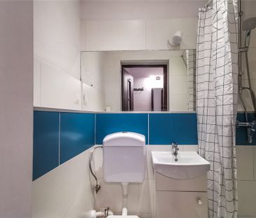 Kawalerka w centrum na wynajem, niskie opłaty - Zdjęcie 6