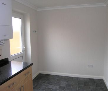 2 bedroom property to rent - Photo 5