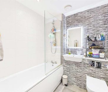 Jade Way, Crawley, West Sussex, RH10 - Photo 6