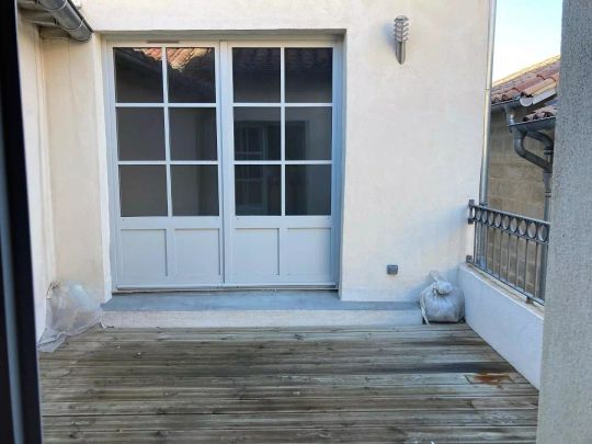 location Appartement T3 DE 79.43m² À AVIGNON - Photo 1