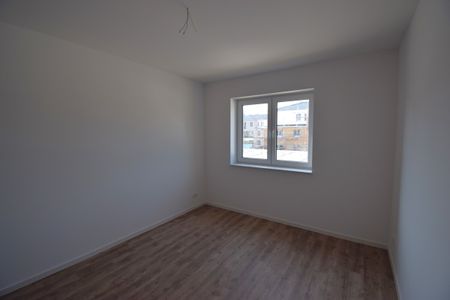 Geestland - Langen // 4-Zimmer-Wohnung im Langener Grünfeld Quartier - Photo 3