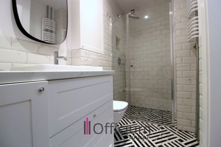 Śliczne mieszkanie w uroczej kamienicy w centrum. - Photo 5