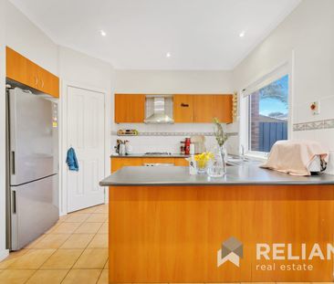 Perfect Location Family Home Facing Beautiful Park - Photo 6